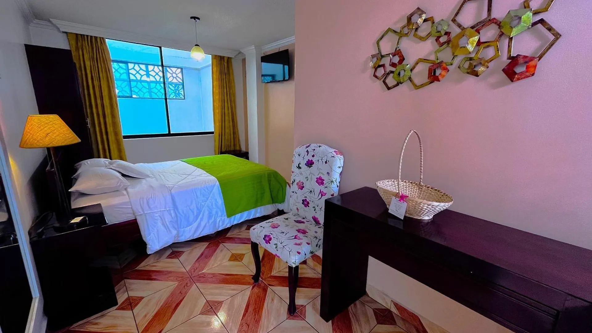 La Rosario Hostel Quito Ecuador